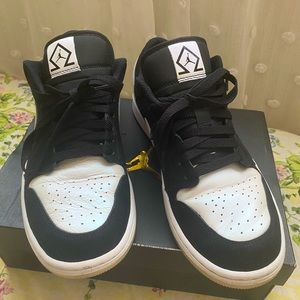 Air Jordan 1 low SE Diamond Shorts